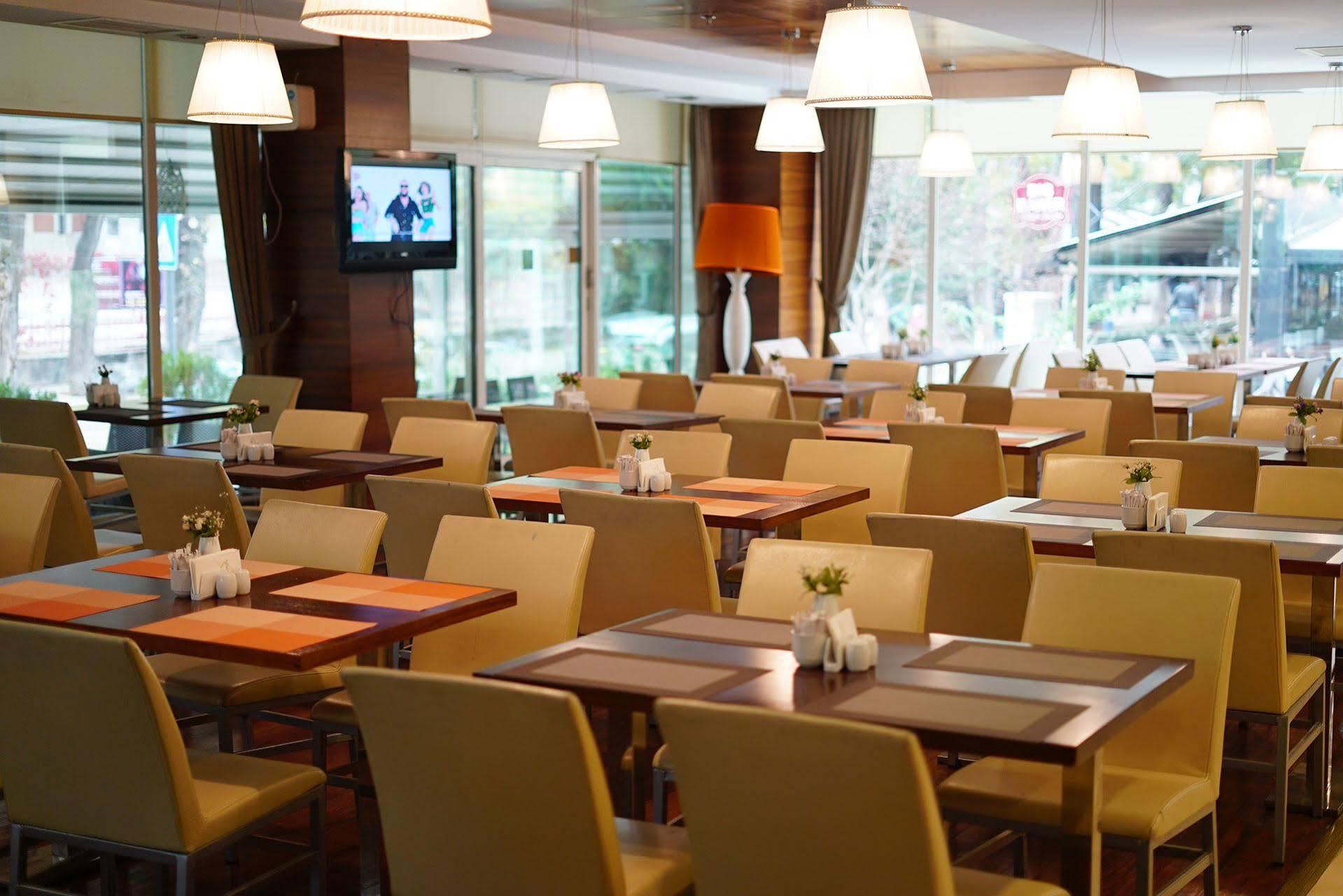 Alba Hotel Ankara Exterior photo